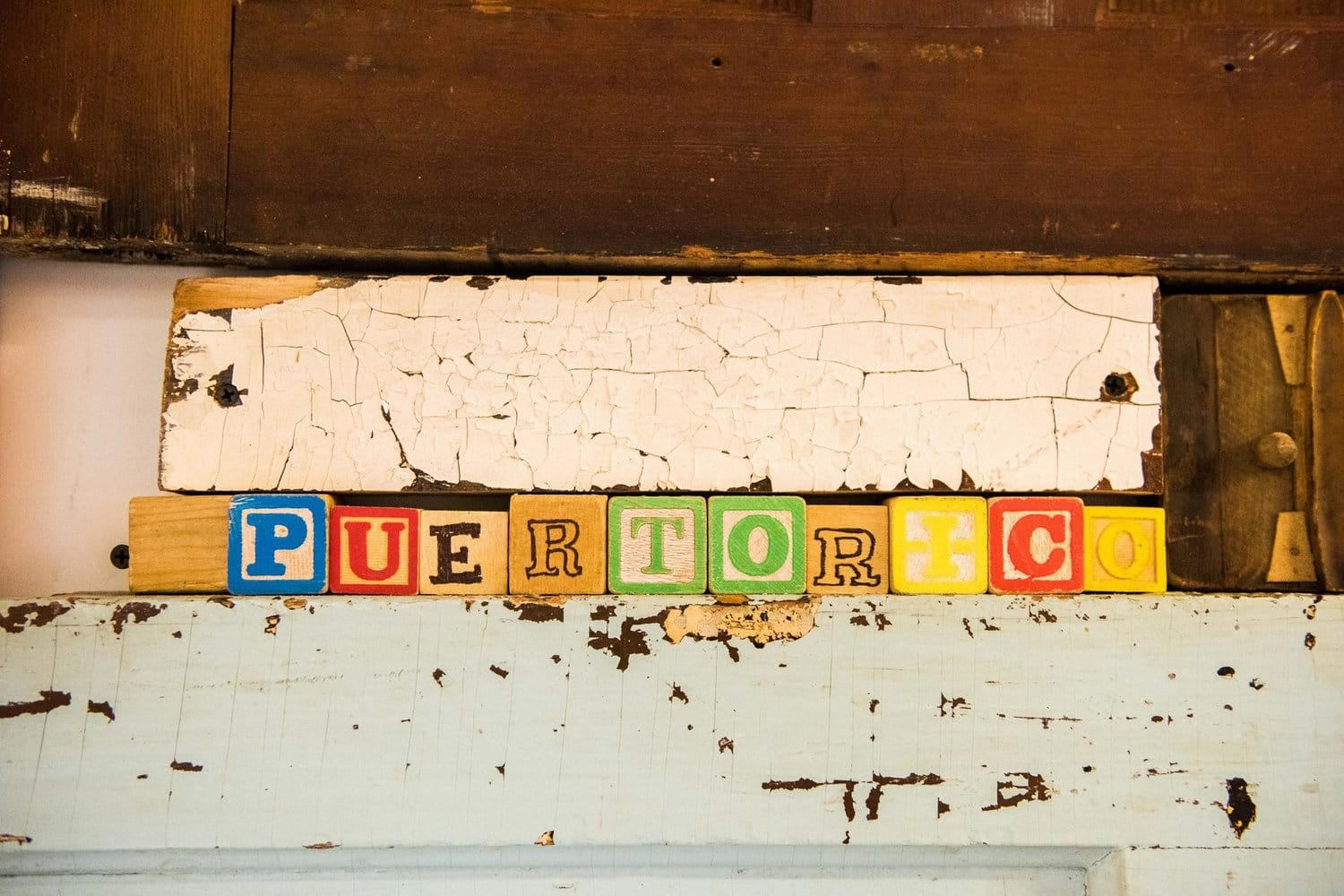 children's blocks spelling puerto rico