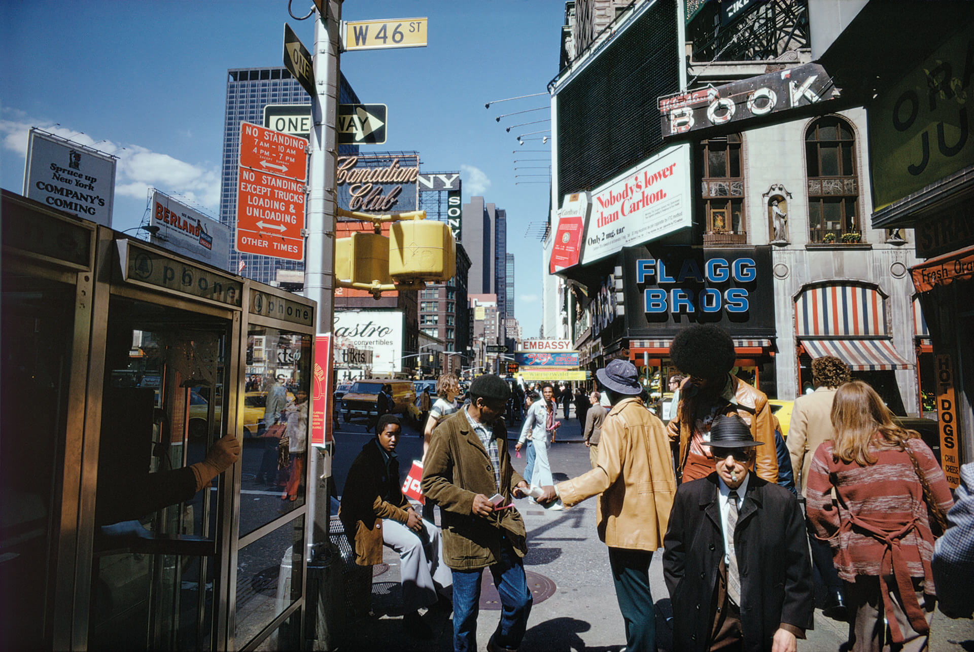 A photo of bustling New York City in the 1970s by Joel Meyerowitz
